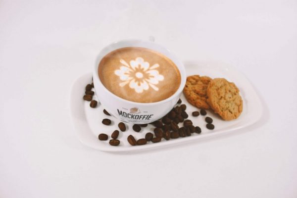 咖啡店品牌VI设计预览样机模板 Latte Coffee Art Mockup